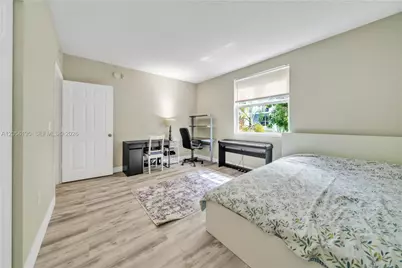 17145 N Bay Rd #4304, Sunny Isles Beach, FL 33160 - Photo 13