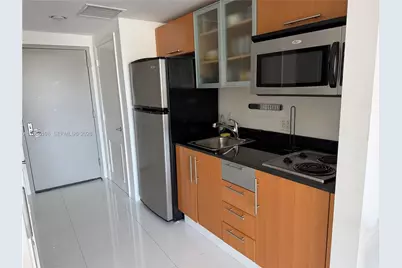 1750 N Bayshore Dr #1212, Miami, FL 33132 - Photo 9