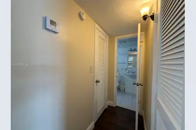 3020 Marcos Dr #S-307, Aventura, FL 33160 - Photo 7