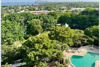 1000 Quayside Ter #1104, Miami, FL 33138 - Photo 13