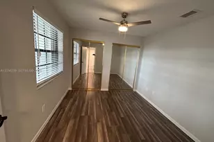 1197 Washington Cir, Homestead, FL 33034 - Photo 11
