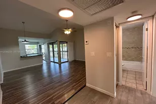 1197 Washington Cir, Homestead, FL 33034 - Photo 7