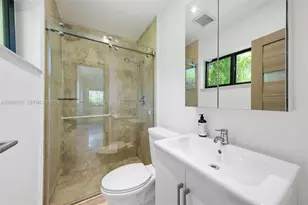 2180 NE 191st Dr, North Miami Beach, FL 33179 - Photo 11