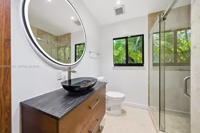 2180 NE 191st Dr, North Miami Beach, FL 33179 - Photo 13