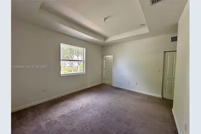 2737 SE 17th St, Homestead, FL 33035 - Photo 3
