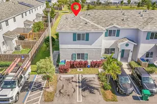 417 NW 12th Pl, Florida City, FL 33034 - Photo 17