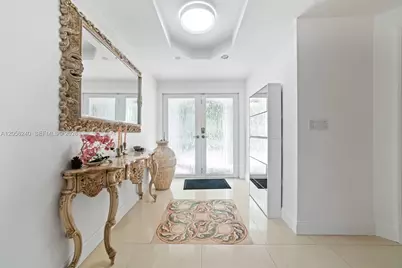 930 NE 182nd Ter, North Miami Beach, FL 33162 - Photo 5