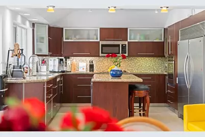 930 NE 182nd Ter, North Miami Beach, FL 33162 - Photo 9