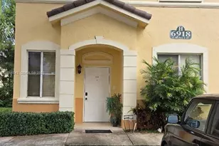 6918 NW 177th St, Hialeah, FL 33015 - Photo 1