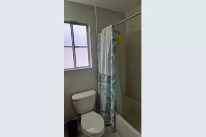 6918 NW 177th St #H100, Hialeah, FL 33015 - Photo 19