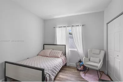 1330 NW 11th St, Fort Lauderdale, FL 33311 - Photo 21