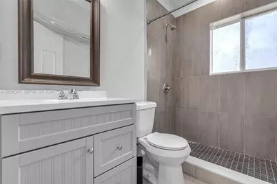 1330 NW 11th St, Fort Lauderdale, FL 33311 - Photo 23