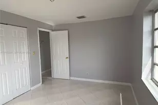 4940 SW 18th St, Fort Lauderdale, FL 33317 - Photo 29