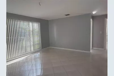 4940 SW 18th St, Fort Lauderdale, FL 33317 - Photo 19
