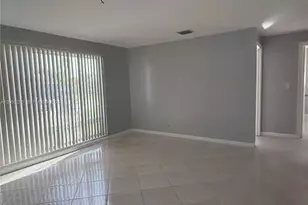 4940 SW 18th St, Fort Lauderdale, FL 33317 - Photo 19