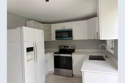 4940 SW 18th St, Fort Lauderdale, FL 33317 - Photo 23