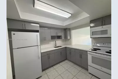 [Address not provided], Miami, FL 33162 - Photo 11
