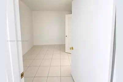 [Address not provided], Miami, FL 33162 - Photo 5