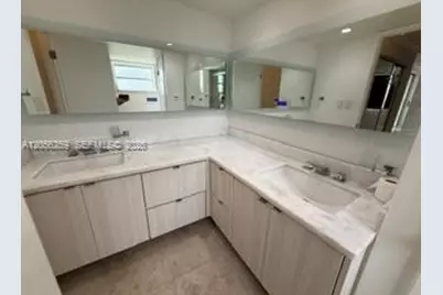 1670 NE 191st St #302-3, Miami, FL 33179 - Photo 19