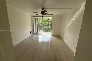 1670 NE 191st St, Miami, FL 33179 - Photo 15