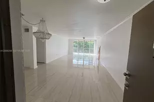 1670 NE 191st St, Miami, FL 33179 - Photo 5