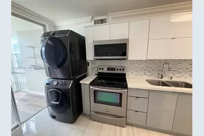 1670 NE 191st St #302-3, Miami, FL 33179 - Photo 11