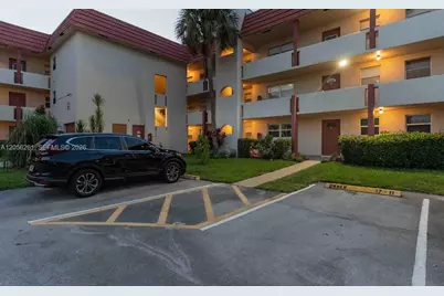 2931 E Sunrise Lakes Dr #109, Sunrise, FL 33322 - Photo 37