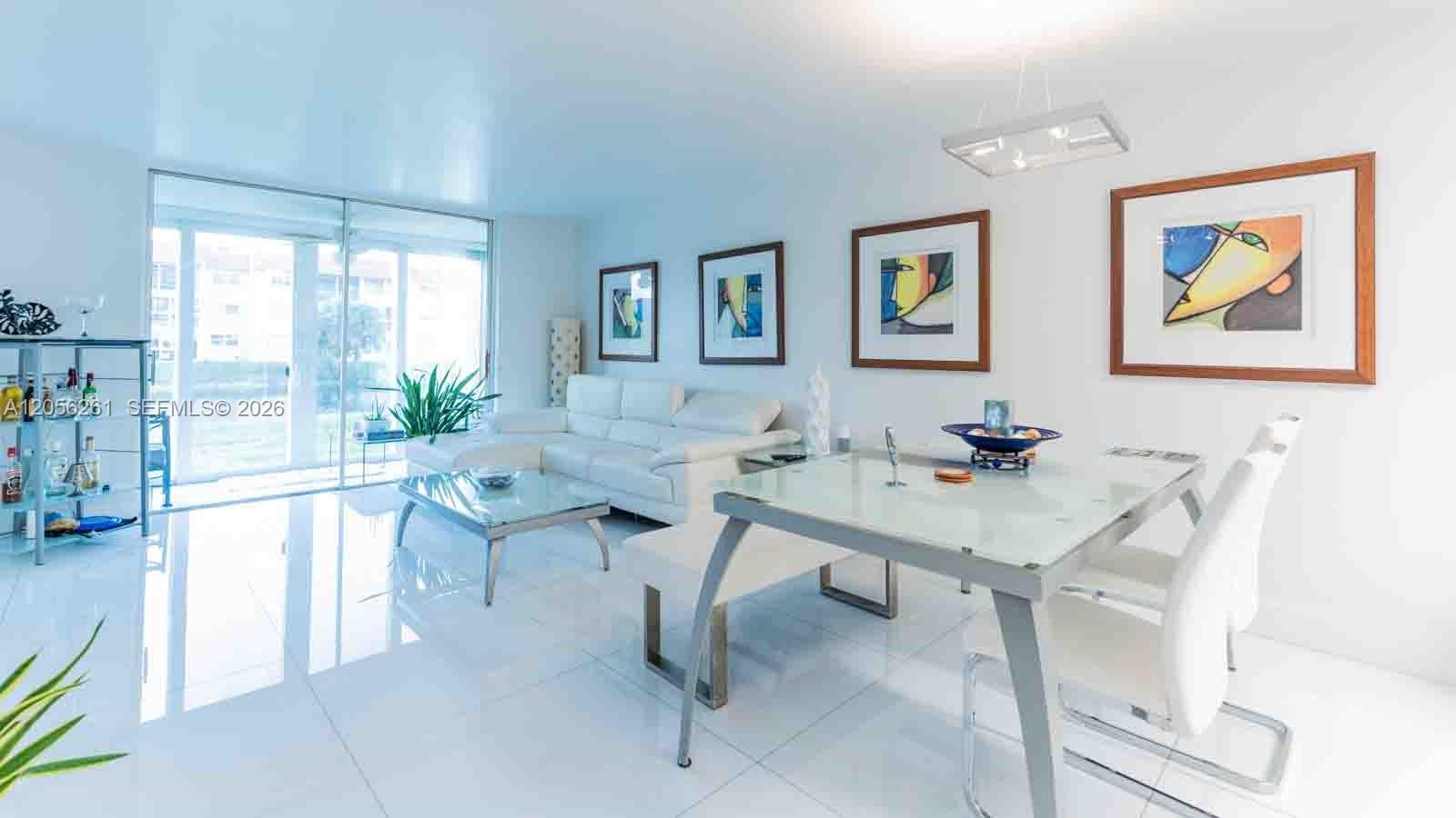 2931 E Sunrise Lakes Dr #109 - 2931 E Sunrise Lakes Dr #109, Sunrise, FL 33322 Luxury Property | Jose Angel Pina