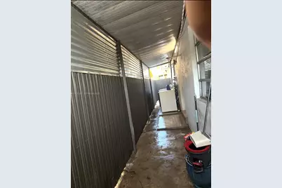 1097 E 1st Ave #1097, Hialeah, FL 33010 - Photo 13