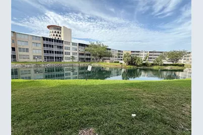 1700 NE 191st St #510, Miami, FL 33179 - Photo 1