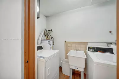 1900 Meridian Ave #303, Miami Beach, FL 33139 - Photo 19