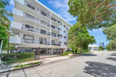 1900 Meridian Ave #303, Miami Beach, FL 33139 - Photo 1
