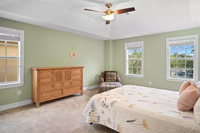 1327 SW 21st Ct, Fort Lauderdale, FL 33315 - Photo 19