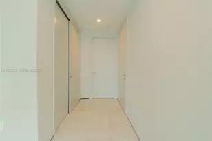 200 Biscayne Blvd Way, Miami, FL 33131 - Photo 13