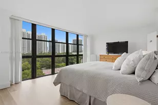 18181 NE 31st Ct, Aventura, FL 33160 - Photo 13