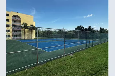 7010 NW 186th St #5-303, Hialeah, FL 33015 - Photo 13