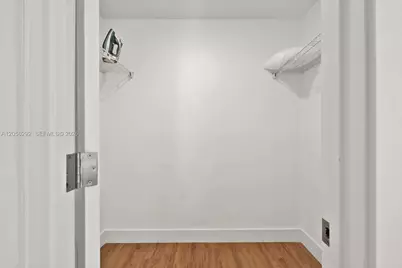 808 SW 29th St, Fort Lauderdale, FL 33315 - Photo 19