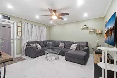 5460 SW 36th St, West Park, FL 33023 - Photo 13