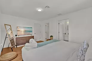 808 SW 29th St, Fort Lauderdale, FL 33315 - Photo 15