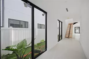 17 SE 12th Ave, Fort Lauderdale, FL 33301 - Photo 5