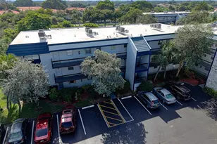 3090 Holiday Springs Blvd, Margate, FL 33063 - Photo 23