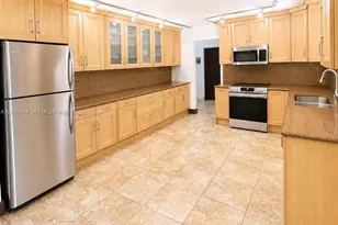 15832 Stonetower St, Davie, FL 33331 - Photo 9