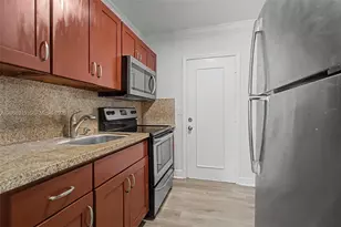 25 Menores Ave, Coral Gables, FL 33134 - Photo 5