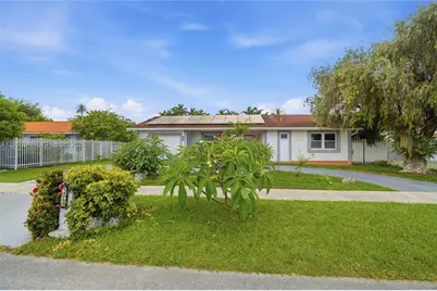 14755 SW 70th Ter, Miami, FL 33193 - Photo 3