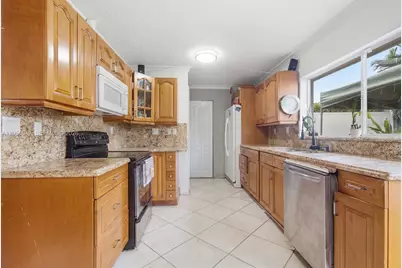 14755 SW 70th Ter, Miami, FL 33193 - Photo 11