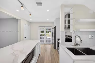 14843 SW 152nd Ter, Miami, FL 33187 - Photo 15