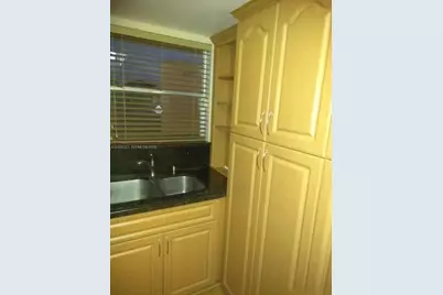 9359 Fontainebleau Blvd #F414, Miami, FL 33172 - Photo 3