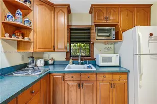 10520 SW 124th St, Miami, FL 33176 - Photo 33