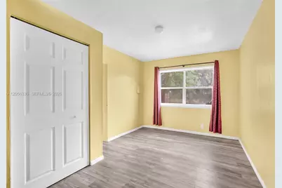 6841 NW 2nd Ct, Miami, FL 33150 - Photo 11