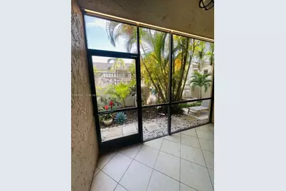 665 Enfield St #B9, Boca Raton, FL 33487 - Photo 9